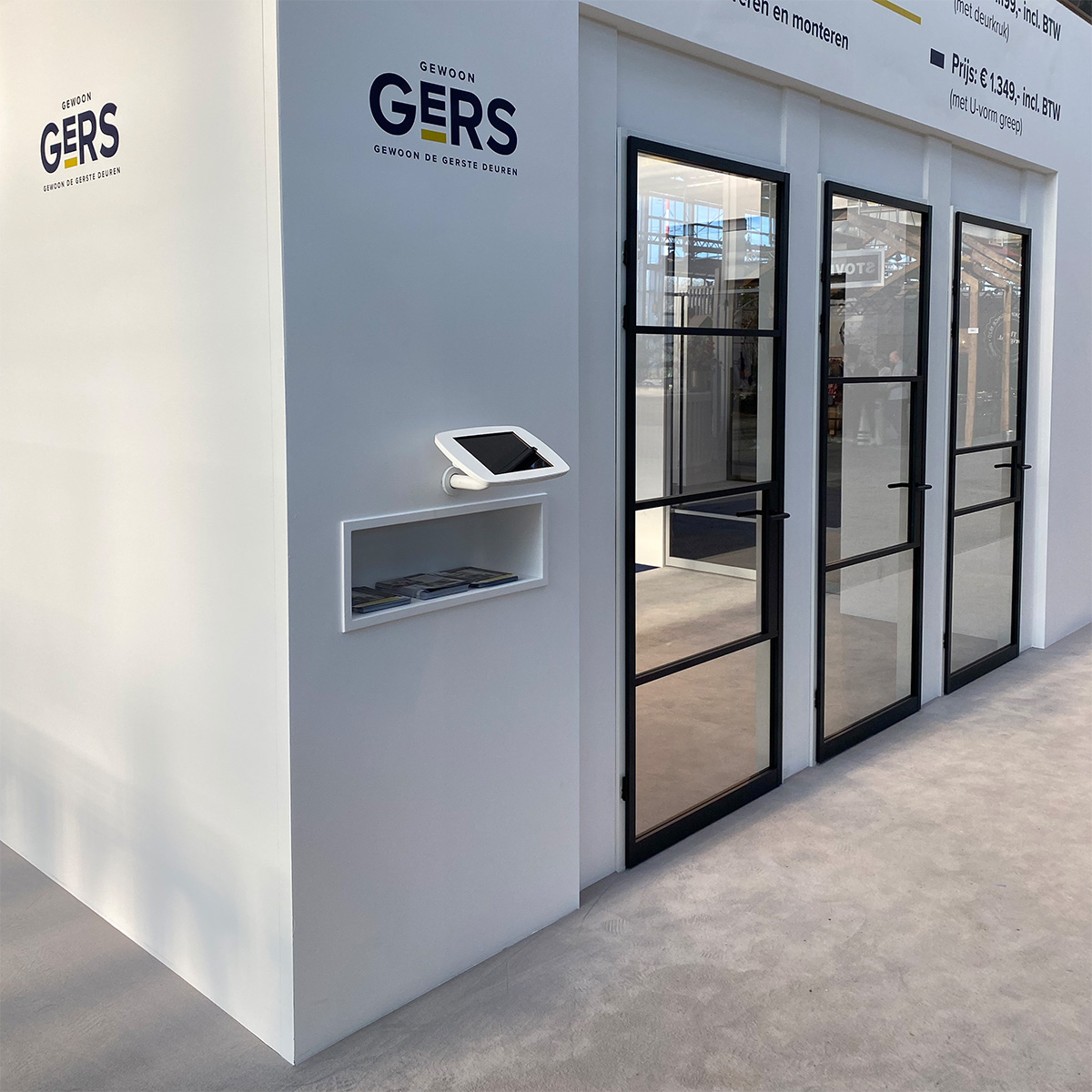 Bouncepad Branch verlängerte Tablet / iPad Wandhalterung, Messe