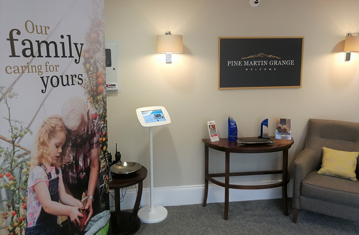 Bouncepad Floorstanding Tablet und iPad Bodenständer Praxis