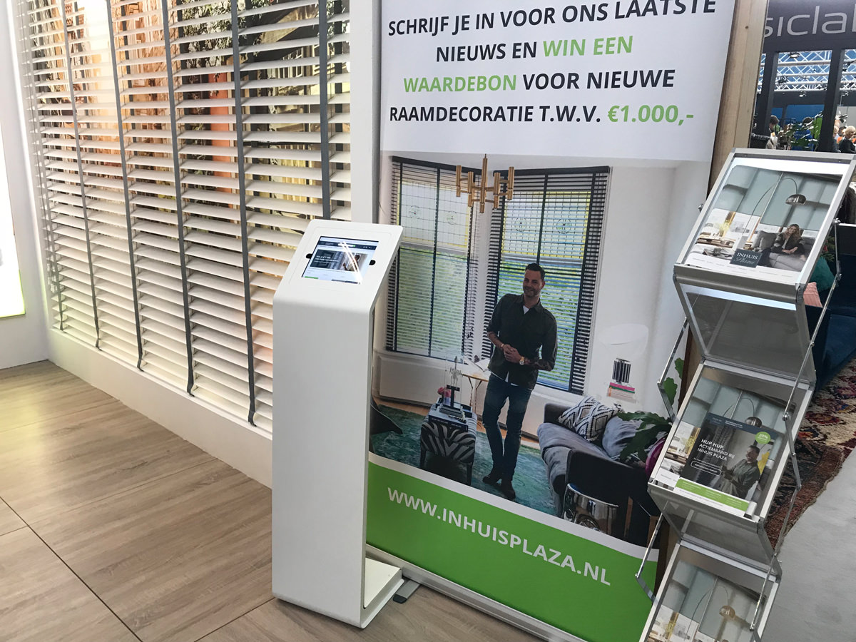 iPad Bodenständer Tabdoq für iPad 10 (2022) und iPad 11 (2025)