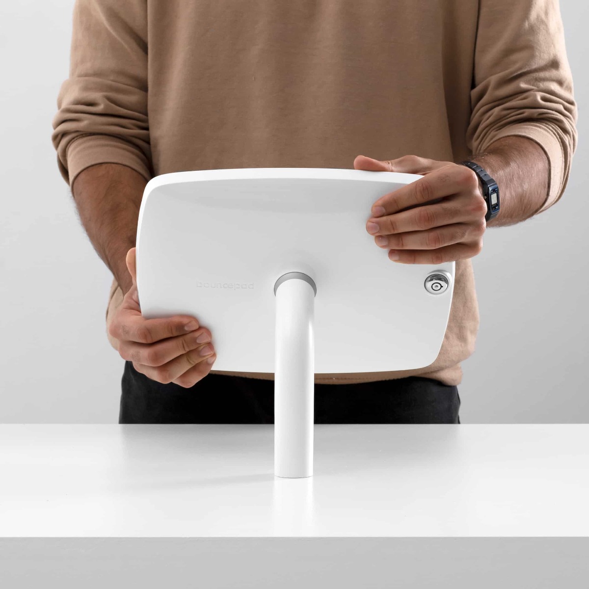 Bouncepad Static 60 Tablet Kiosk zur Montage auf einer Theke